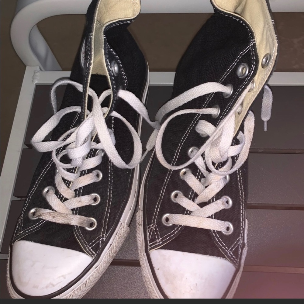 black converse SIZE 9